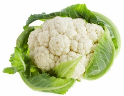 Cauliflower slices salad – easy and tasty